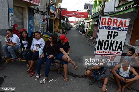 Surabaya Mayor To Close Red Light District Photos And Premium High Res Pictures Getty Images