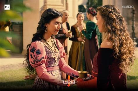 Clarice de' medici shall be no man's mistress and her arrival in england shall change the fate of europe as the world knows it. Alessandra Mastronardi saluta I Medici. E le sue belle ...