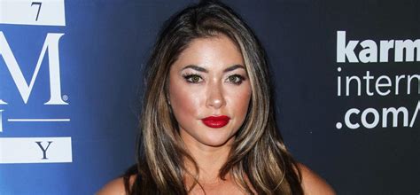 Arianny Celeste Is ‘not Your Average Barbie In Pink Bathing Suit Celeb Jam