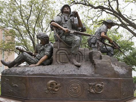 The Texas Capitol Vietnam Veterans Monument By New Mexico Artist Duke