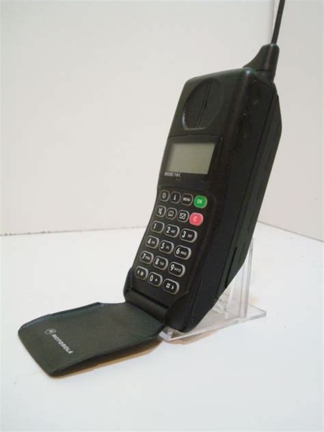 For the at&t mobility network on this cannot be uninstalled or disabled unless the phone is modified. OMG! This was my first cell phone! Motorola MicroTAC 9800X ...