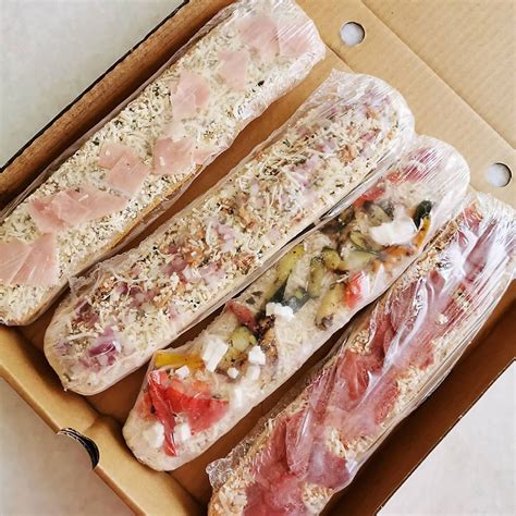 I usually get 6 pho every time i go and stock them in my fridge. The Beauty Junkie - ranechin.com: Ready to Bake Pizza ...