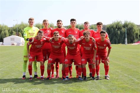 Uta arad is playing next match on 1 may 2021 against chindia târgovişte in liga 1, relegation round. UTA Arad şi FC Argeş au promovat în Liga I; CS Mioveni, la ...