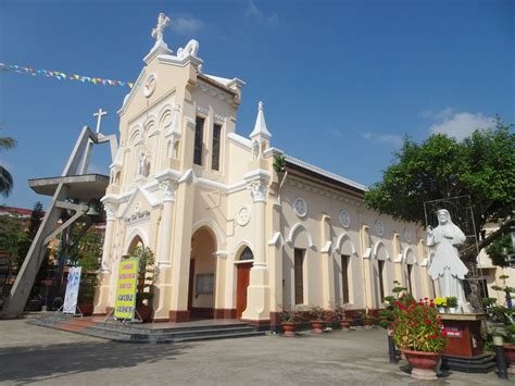 Địa chỉ ăn uống ở cần thơ. Nhà Thờ Chính Tòa Cần Thơ - Du Lịch Miền Tây