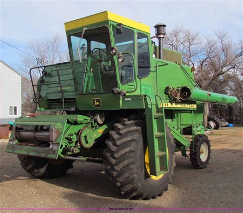 John Deere 7700 Combine In Geuda Springs Ks Item D9139 Sold Purple