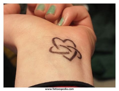 But today we are specifically talking about the couple tattoo designs, as no one on this earth is as crazy as these lovebirds are about inking tattoo.everyone in this world belonging to any land and sect is in search of love, a soul mate. Edit pictures apps, make your own tattoo lettering online ...