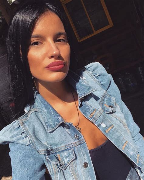 Sofija Bulatovic On Instagram Beauty Instagram Fuchsia