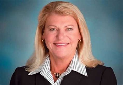 Ann Dunwoody Armys First Female Four Star General Joins Florida Tech
