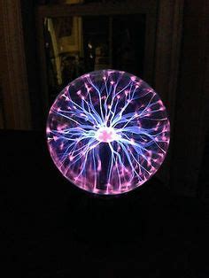Make a plasma globe out of a light bulb! Super Plasma Ball! "overclocked" | Must DIY | Static electricity, Ideas, Transformers