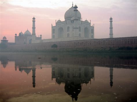 Taj Mahal New7wonders Of The World