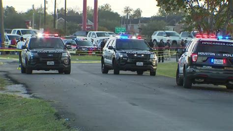 Search Underway For Suspect After Houston Police Sergeant Killed In Shootout Along North Freeway