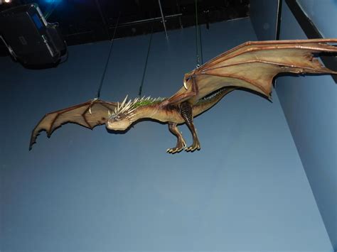 It attacks with its flames which reach up to 50 feet in length, and its giant flexible tail, which is barbed with long, hard spikes. Hungarian Horntail Dragon | Harry Potter Studio Tour | Flickr