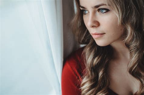 face women model portrait long hair blue eyes brunette red wavy hair photography