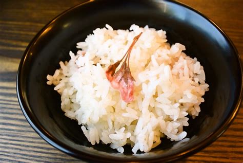 Recipes For Tom Sakura Shiokoji Gohan Steamed Rice With Salted Cherry Blossoms Salted Rice