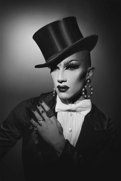 Meet Drag Queen Sasha Velour Winner Of Rupauls Drag Race Season 9