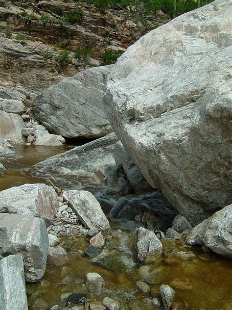 Arizona Geology Sabino Canyons Gneiss Rocks