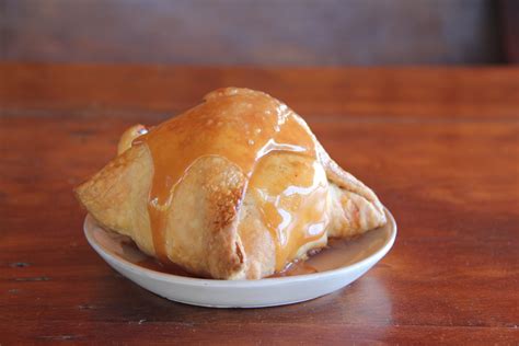 These Homemade Apple Dumplings With Cinnamon Caramel Sauce Are The