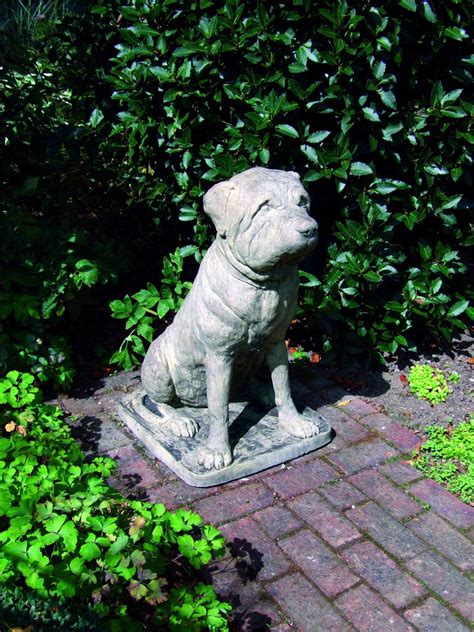Mastiff Garden Statue Free Uk Delivery
