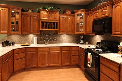 22 Best Kitchen Ideas With Black Appliances And Oak Cabinets