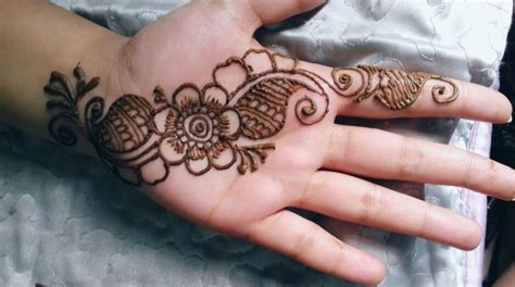 100 Latest Mehndi Designs For Hands Simple And Easy 2022