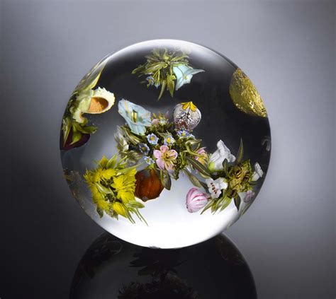 A Floating World Flowers In Still Time By Paul J Stankard Art Glass Flowers Glass