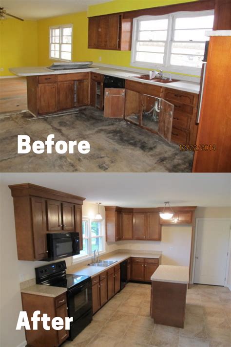 Whether you want inspiration for planning a farmhouse kitchen renovation or are building a designer kitchen from scratch, houzz has 124,806 images from the best designers, decorators, and architects in the country, including solitude homes and christine donner kitchen design inc. Flip 2 - Country Home on an Acre of Land | Kitchen remodel ...