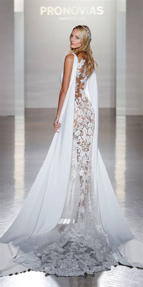 L'atelier (e in particolare le spose di mori) propone solo ed esclusivamente collezioni di stilisti, e stilisti di alto livello. Spose Particolari / Abiti Sposa Milano Love L Amore Per I ...