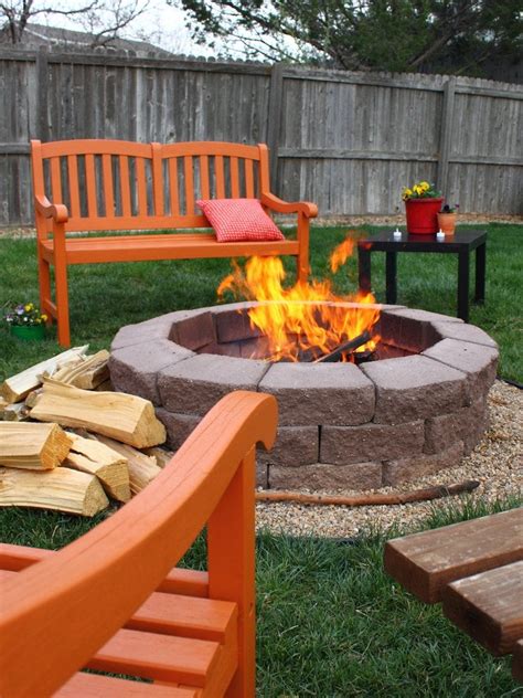 Cool Backyard Ideas: 19 Free Upgrades for Your Outdoor Living Room 