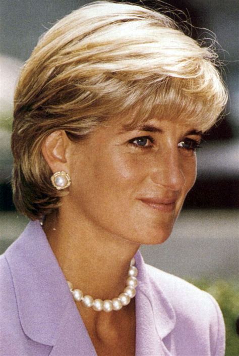 1 июля 1961, сандрингем, норфолк — 31 августа 1997, париж). Lady DIANA