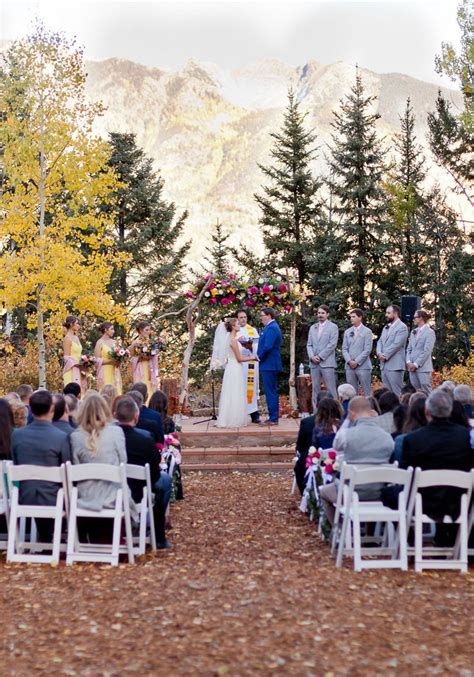 A Durango Wedding With Western Vibes And Country Music Durango Weddings