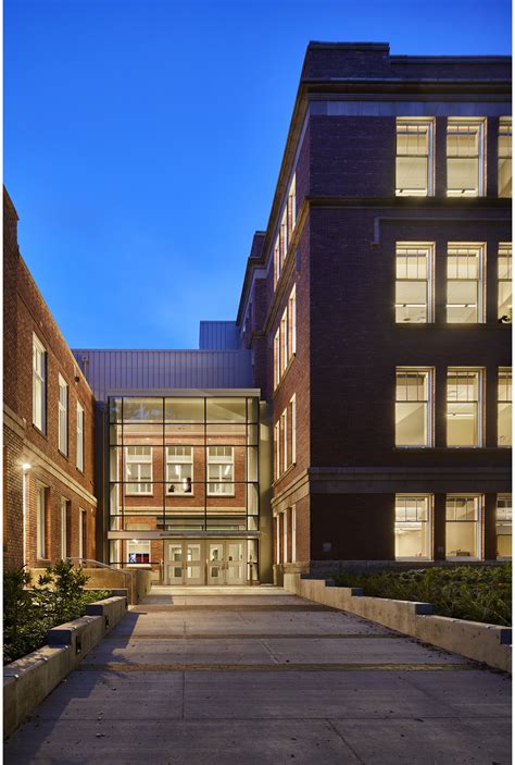 Lincoln High School Seattle Wa — Bassetti Architects