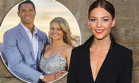 sam frost reveals how former the bachelor blake garvey broke up with her daily mail online