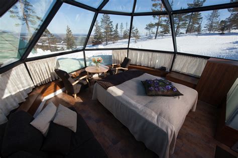 Levin Iglut Golden Crown Glass Igloos With Views On The Wilderness