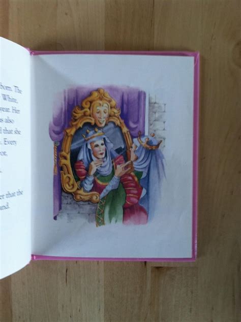 Tiny Childrens Book Snow White Fairy Tale Treasury