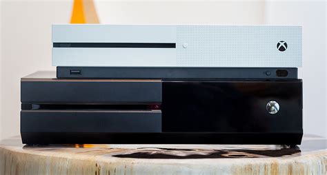 Here Is An Actual Size Comparison For Xbox One Vs S
