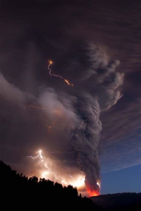 A Volcanic Lightning Tornado Rdamnthatsinteresting