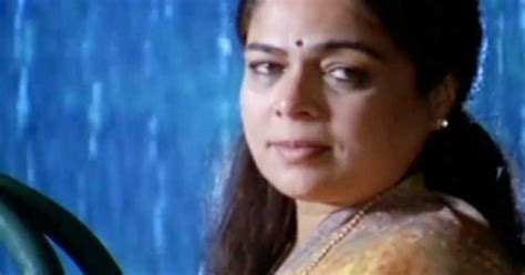 Bollywoods Famous On Screen Mom Reema Lagoo Dies Of Heart Attack