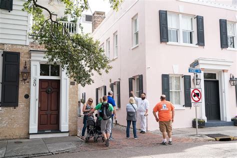 Walking Tour Of Charlestons Historic District Triphobo