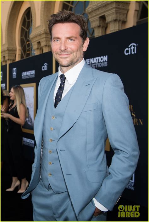 Bradley Cooper Joins A Star Is Born Co Stars At La Premiere Photo