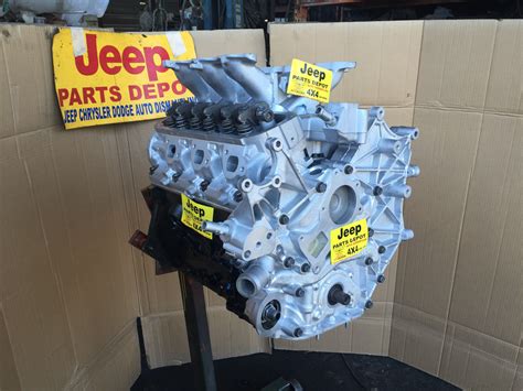 Total 79 Imagen Jeep Wrangler 38 Engine Review Abzlocalmx