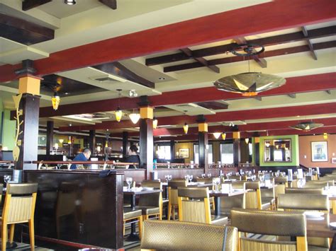 Enjoy casual fine dining at cactus club restaurant, english bay vancouver. The Boathouse Restaurant : English Bay Location ...