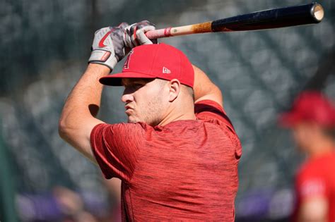 Mike Trout Returns To Angels Lineup After 7 Week Absence