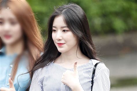 Groups txt tbz izone f(x) aespa boa red velvet fromis_9 dia wjsn gidle dreamnote baby vox ses + 1st + 2nd gen ggs astro snsd. #shuhua #gidle