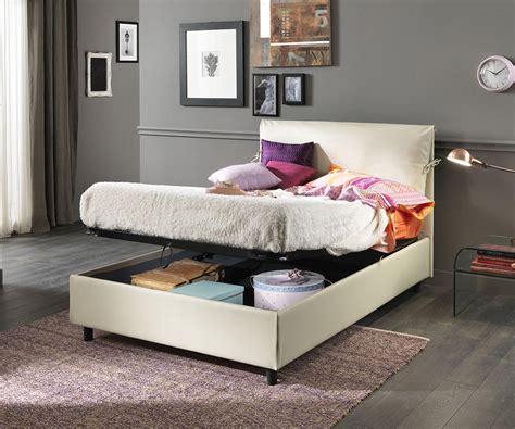 Letto piazza e mezza imbottito ennerev agatha con contenitore, letto semplice e lineare con la testata arrotondata. Letto 1 Piazza E Mezzo Con Contenitore Da Ragazzo - Letto una piazza e mezzo Giovanna con ...