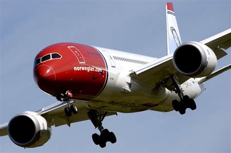 Jessheim Norwegian Fly Fem Timer Forsinket På Grunn Av Mus Om Bord