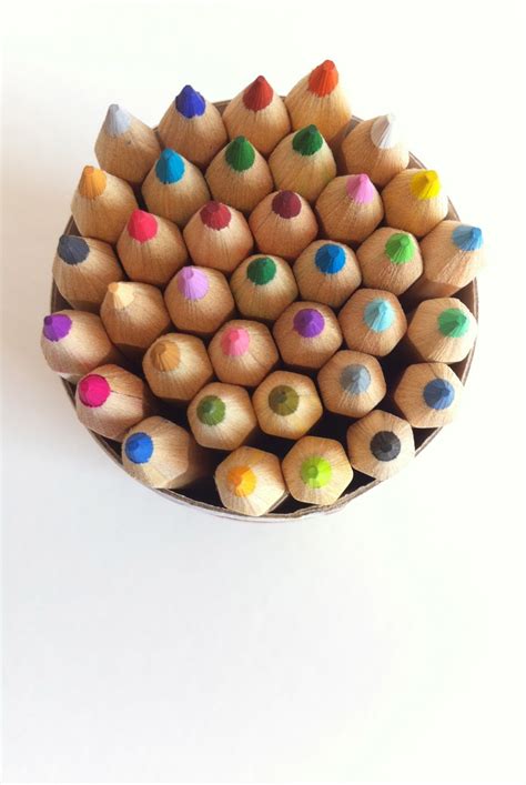 Spiral Style Captivating Mini Colored Pencils