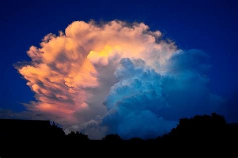 Best Photos Of Cumulonimbus Clouds Mammatus Clouds Clouds