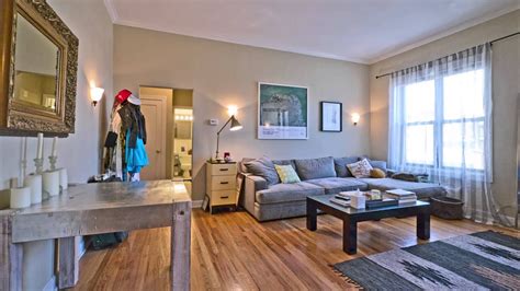 Although chicago is host to many forms of accommodation, there are many parts of the city that are strictly residential, where you won't find any hotels. 25 E. Delaware - Chicago Apartment Tour - BJB Properties ...