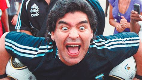 Diego Maradona Abandonó Las Drogas Y Ahora Abusa Del Alcohol Noticias Deportivas
