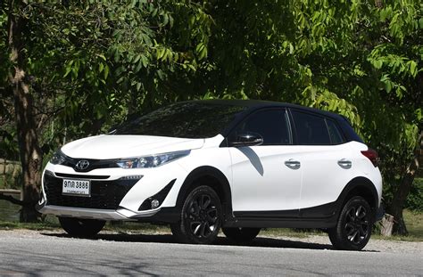 The toyota yaris cross (japanese: Toyota Yaris Cross 1.2 High (2020) review